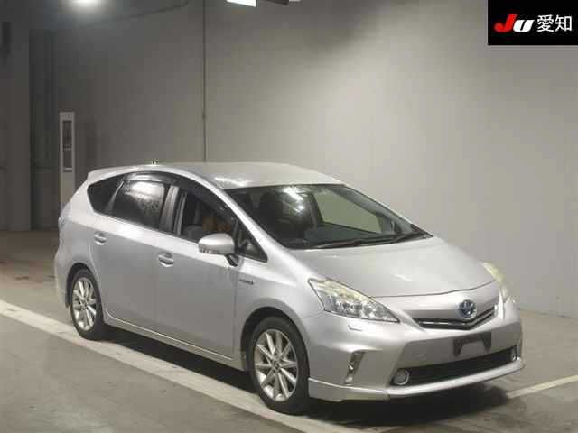 5130 Toyota Prius alpha ZVW40W 2013 г. (JU Aichi)